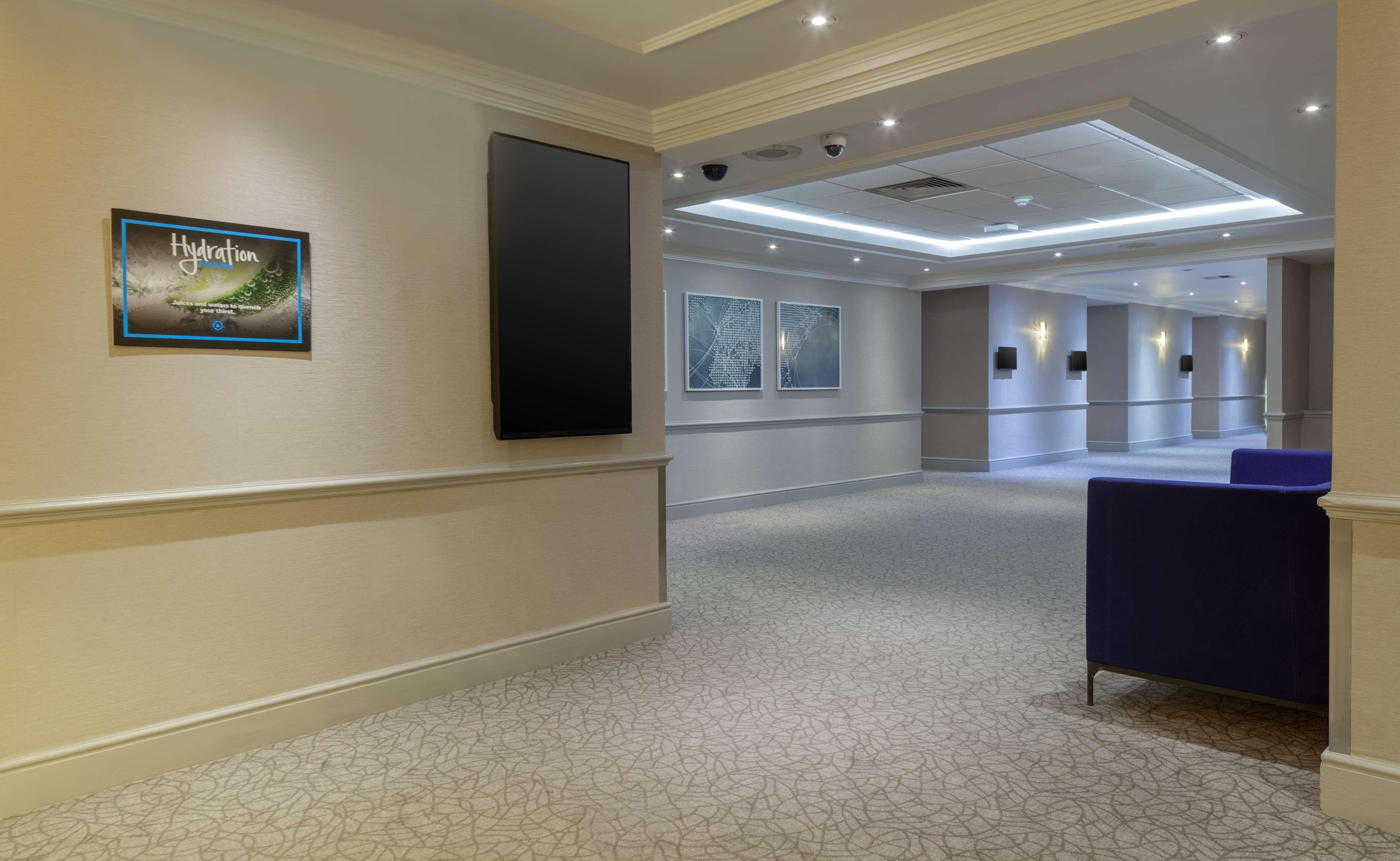 Hilton East Midlands Airport Hotel Kegworth Exterior photo