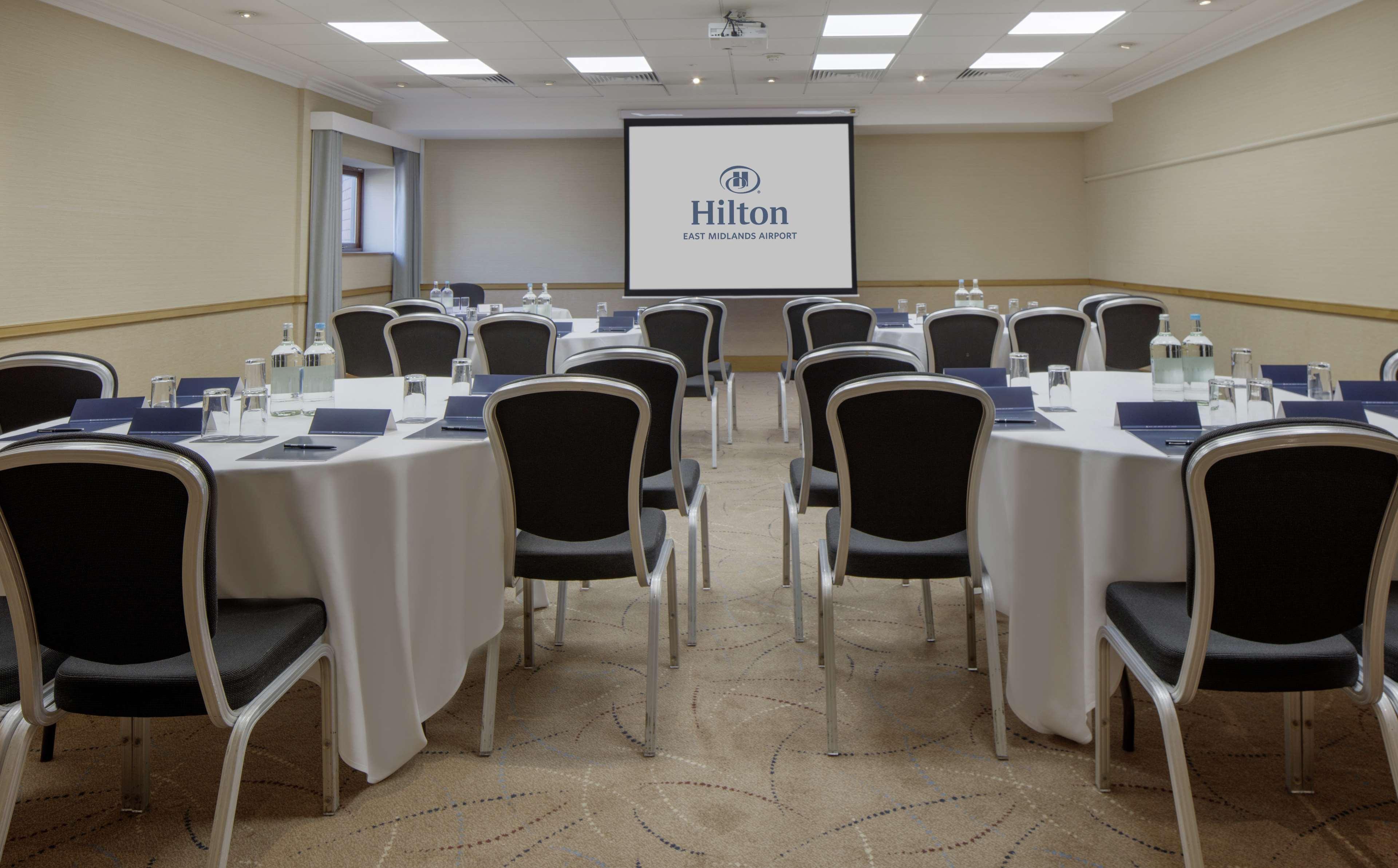 Hilton East Midlands Airport Hotel Kegworth Exterior photo