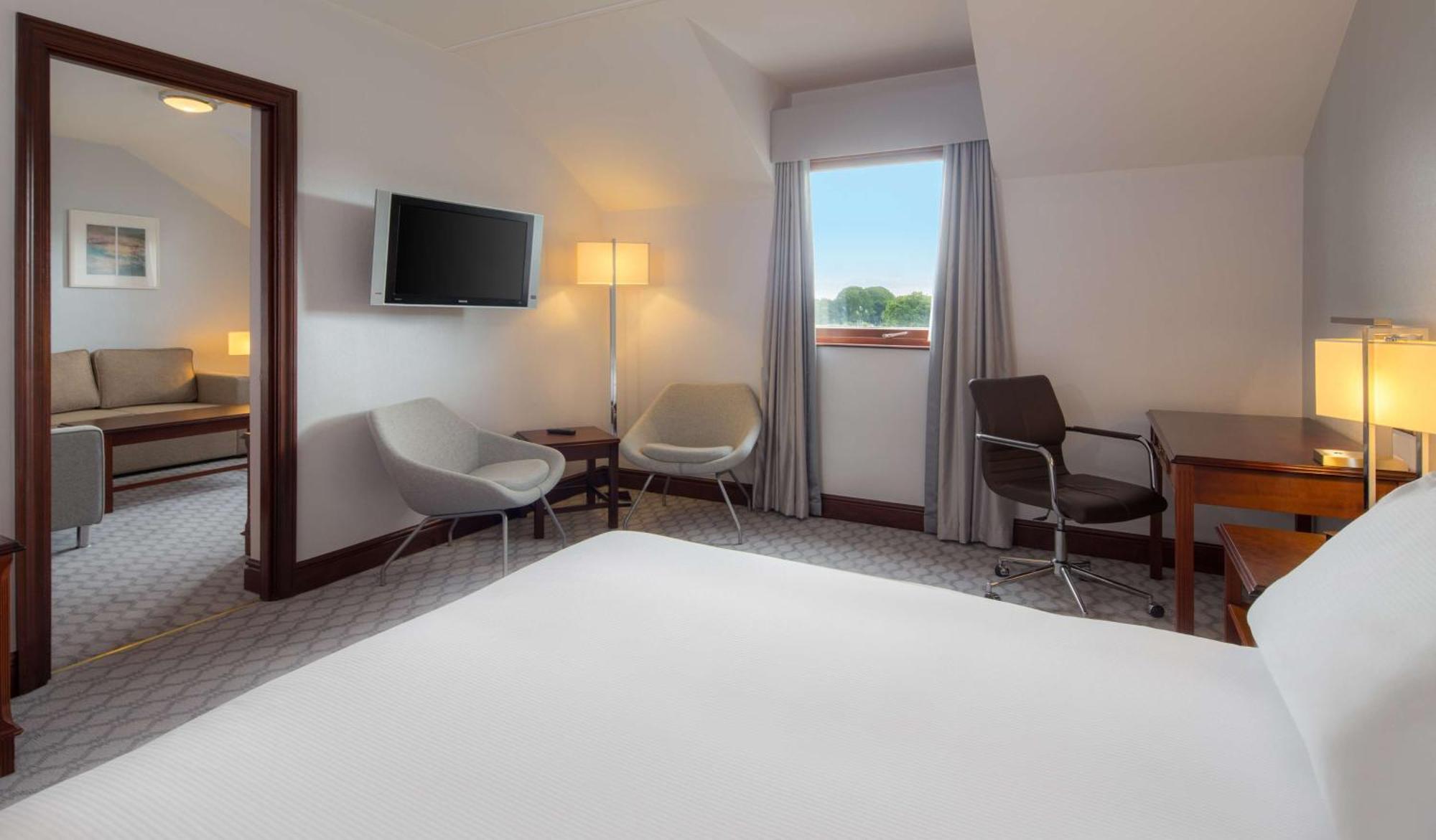 Hilton East Midlands Airport Hotel Kegworth Exterior photo